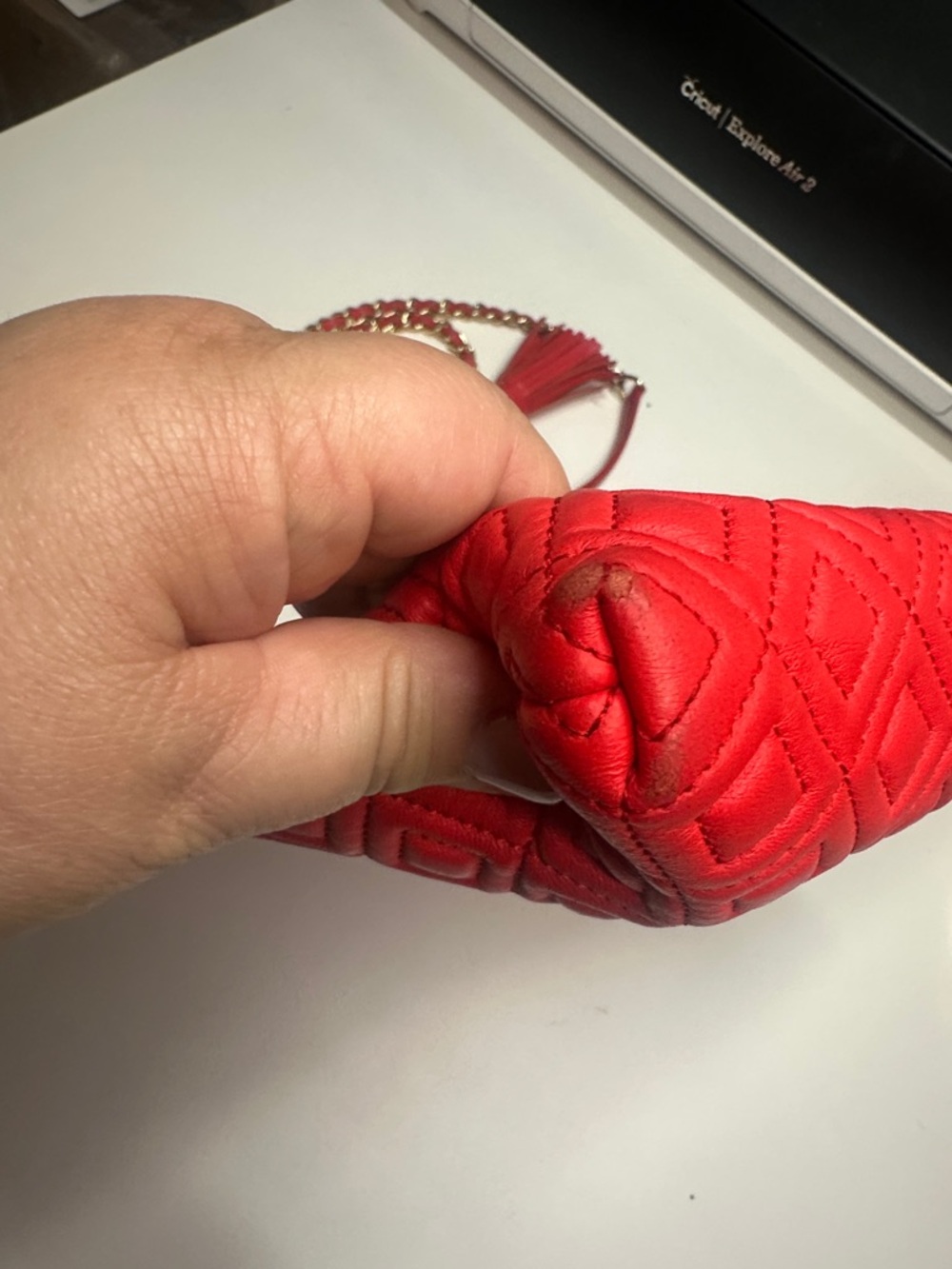 Tory Burch, Red Quilted Shoulder Bag - Picture 3 of 6